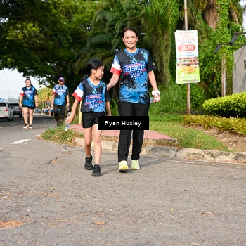 Runner Photo 7678369
