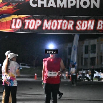 Runner Photo 7678372
