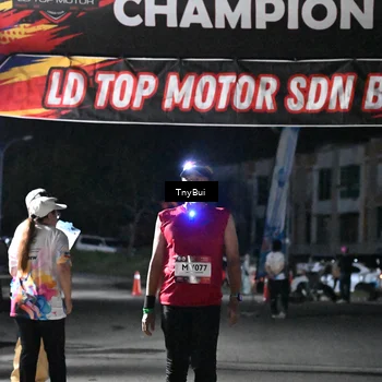 Runner Photo 7678389