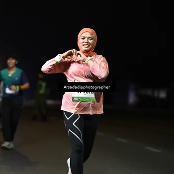 Runner Photo 7678400
