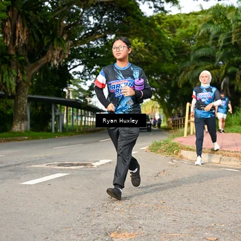 Runner Photo 7678411