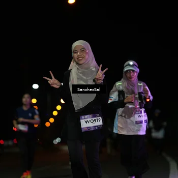Runner Photo 7678421