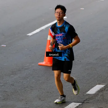 Runner Photo 7678433