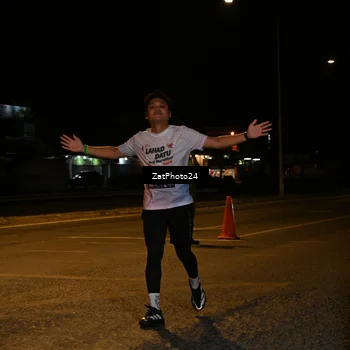 Runner Photo 7678435