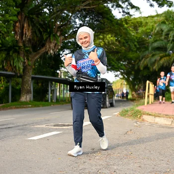 Runner Photo 7678436