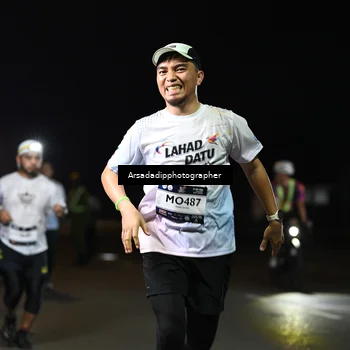 Runner Photo 7678437