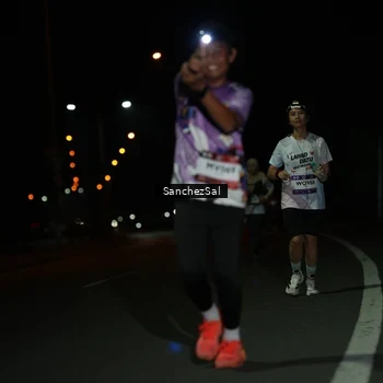 Runner Photo 7678439