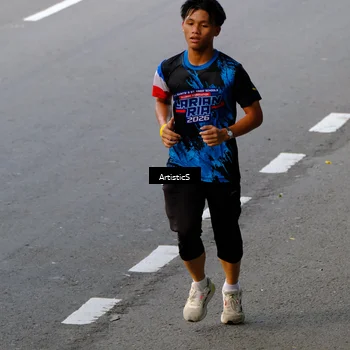 Runner Photo 7678441