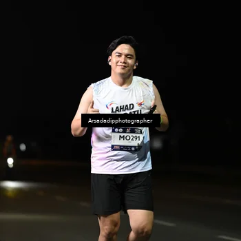Runner Photo 7678447