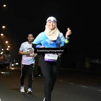 Runner Photo 7678452