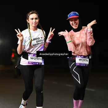 Runner Photo 7678468