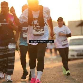 Runner Photo 7678472