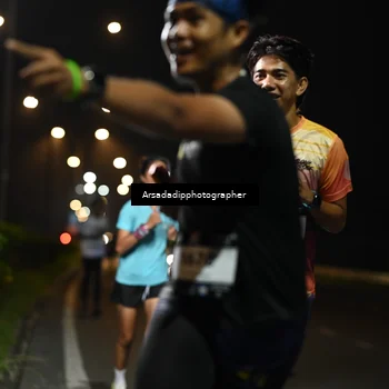 Runner Photo 7678493