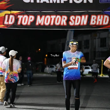 Runner Photo 7678503