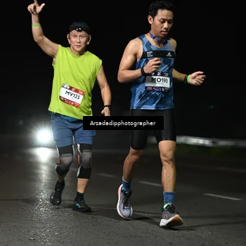 Runner Photo 7678528
