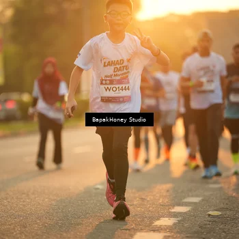Runner Photo 7678544