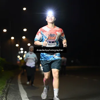 Runner Photo 7678546
