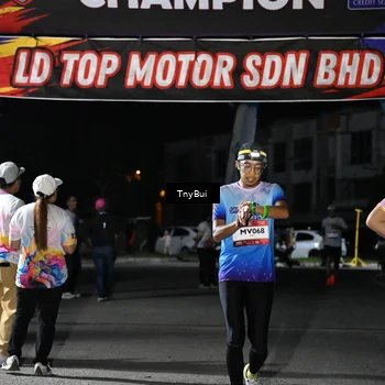 Runner Photo 7678556