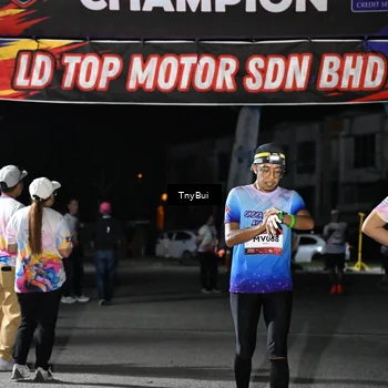 Runner Photo 7678564