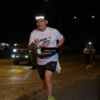 Runner Photo 7678574