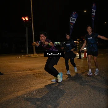 Runner Photo 7678602