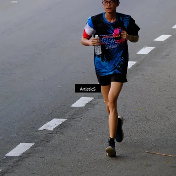 Runner Photo 7678611