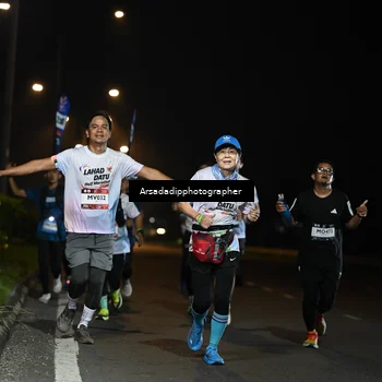 Runner Photo 7678613