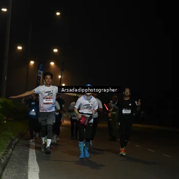 Runner Photo 7678622