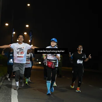 Runner Photo 7678624