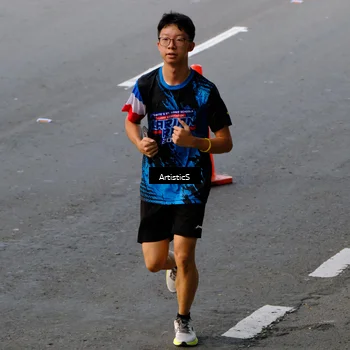 Runner Photo 7678632