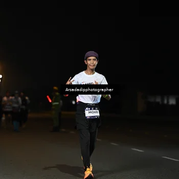 Runner Photo 7678634