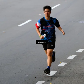 Runner Photo 7678638