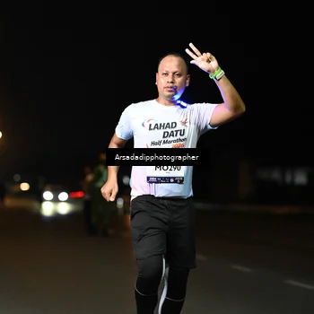 Runner Photo 7678639