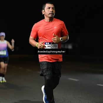 Runner Photo 7678650