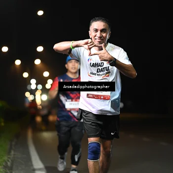 Runner Photo 7678666