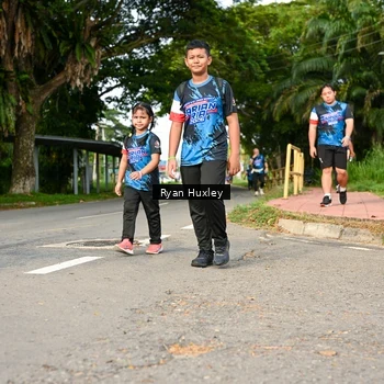 Runner Photo 7678671