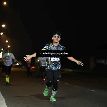 Runner Photo 7678703