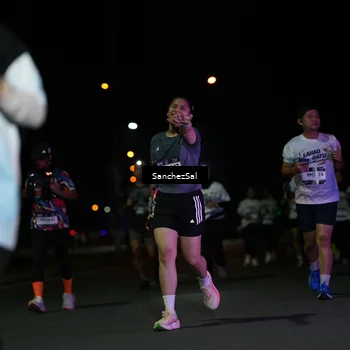 Runner Photo 7678722