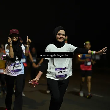 Runner Photo 7678726