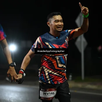 Runner Photo 7678729