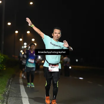 Runner Photo 7678744