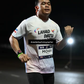 Runner Photo 7678751