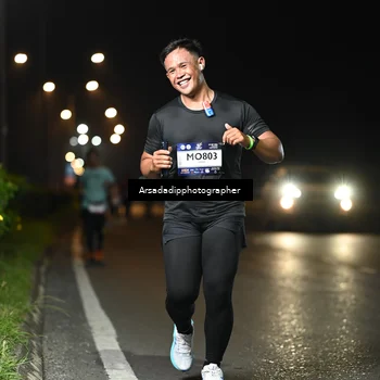 Runner Photo 7678753