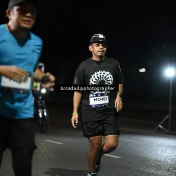 Runner Photo 7678759