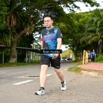 Runner Photo 7678771