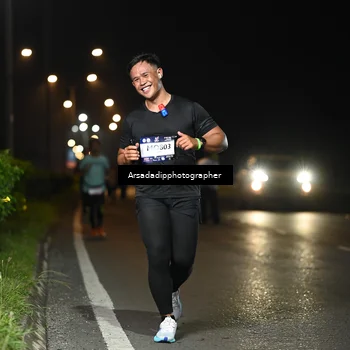 Runner Photo 7678772