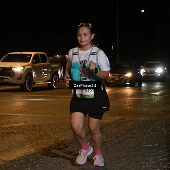Runner Photo 7678781