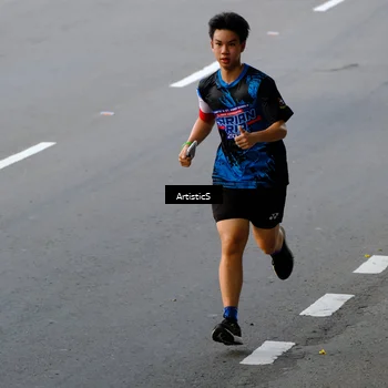 Runner Photo 7678792