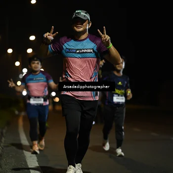 Runner Photo 7678805