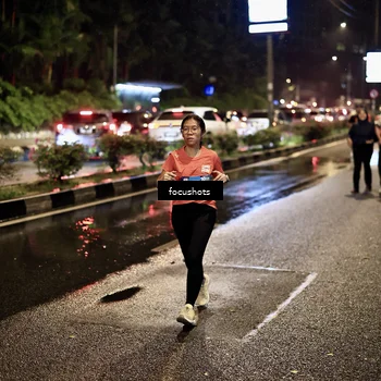 Runner Photo 7678812